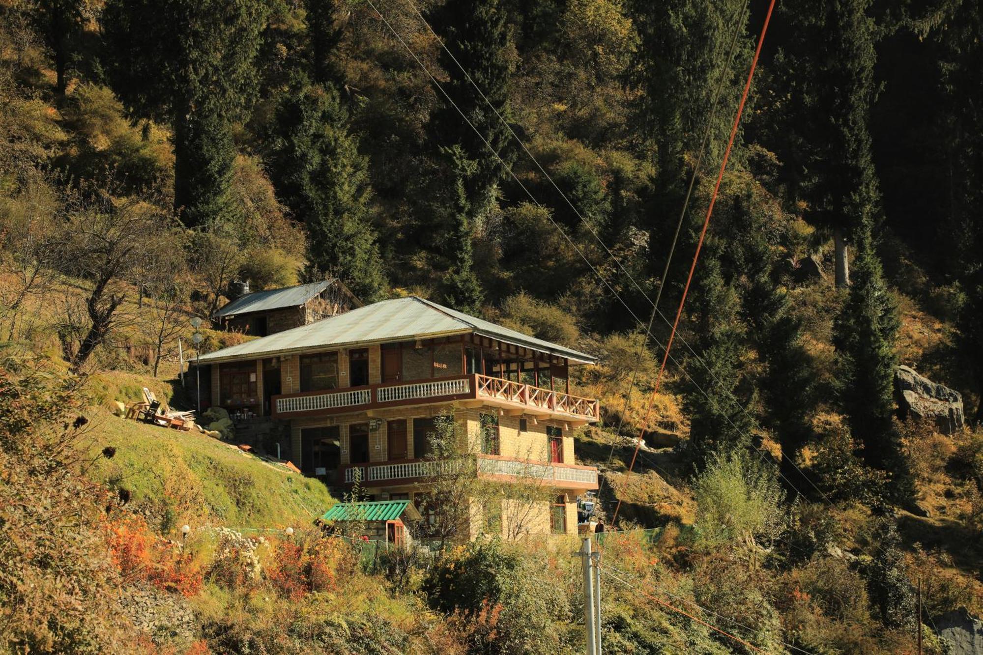 Odin Hostels Shoja Exterior foto